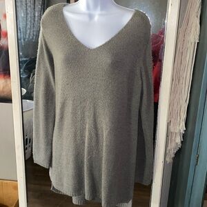 Merona V-Neck Oversized Tunic Tinsel Sweater Grey XL